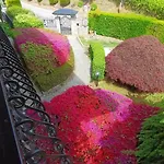 Azalea Resort 3*